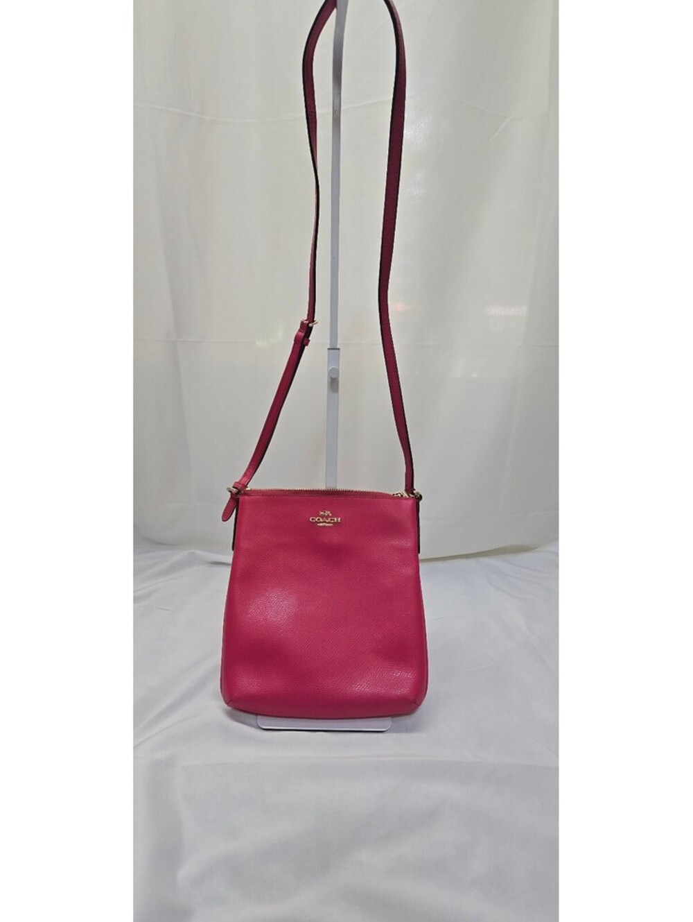 Coach F36063 North South Crossgrain Leather Crossbody Pink Gold
